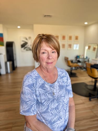 Customer photo review of Katniss Full Volume Hair Topper