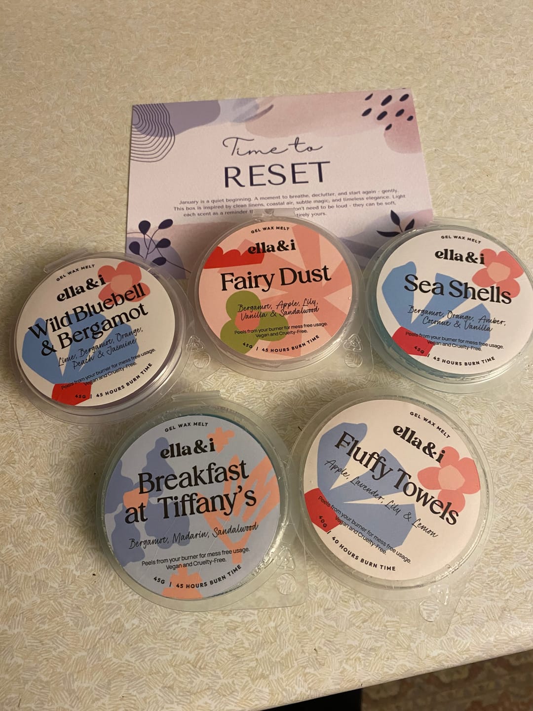 Customer photo review of Ella & I Gel Melt Subscription Box