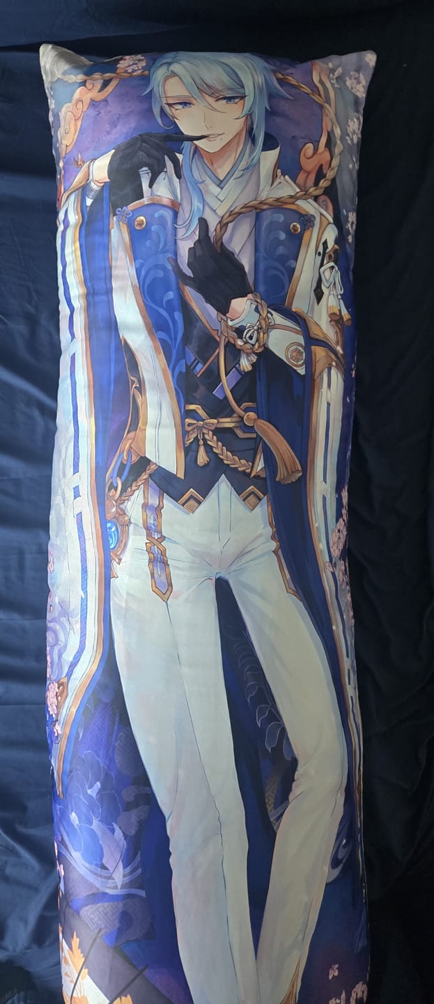 Customer photo review of Genshin Impact Husbando Dakimakura body pillow fan art mystery bag blind box grab bag