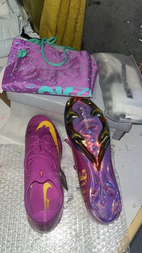 Customer photo review of Vapor 16 Cosmic Speed FG - Violet/Orange