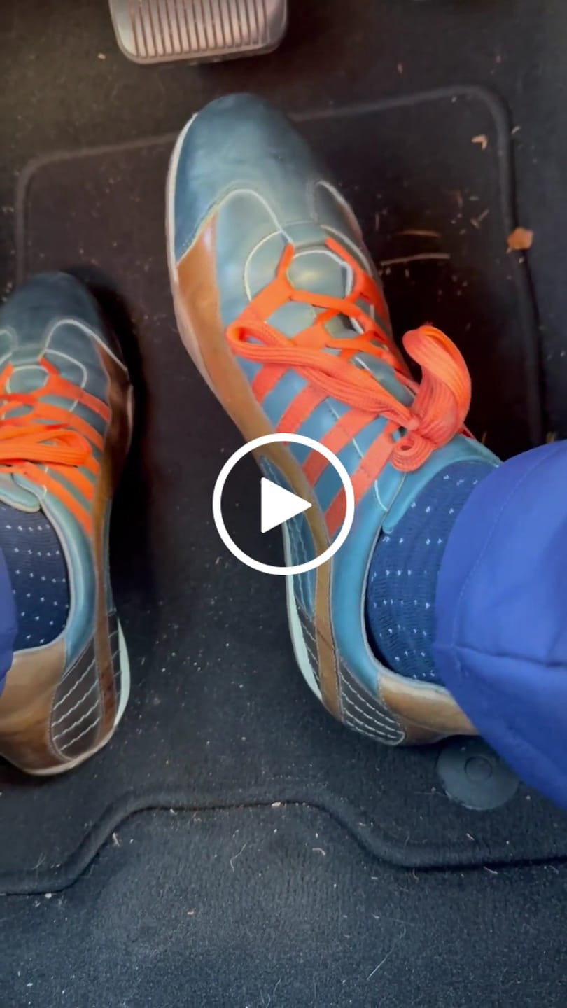 Customer video review of Men's GrandPrix Sneaker in Monza Indigo