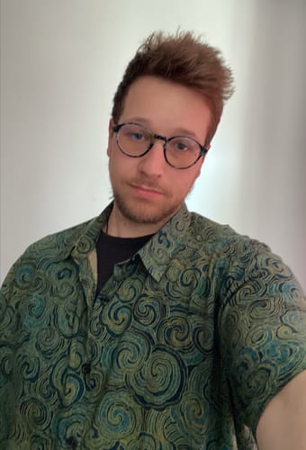 Customer photo review of Men's Casual Holiday Button Short Sleeve Shirt