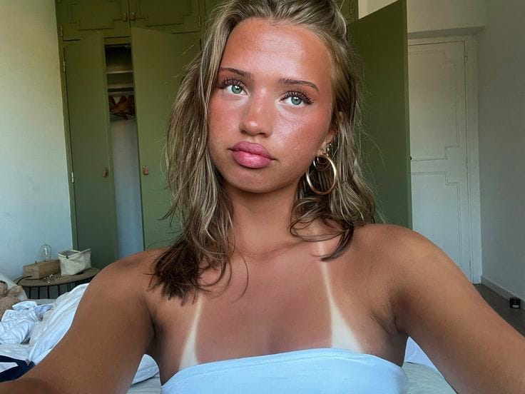 Customer photo review of Prestige Tans: Tanning Nasal Spray