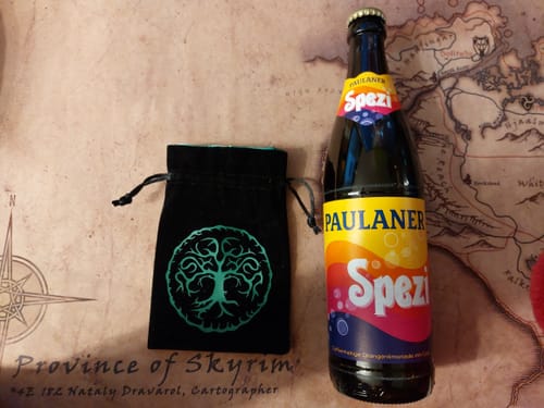 Customer photo review of Forest Black & Green Velour Würfelbeutel