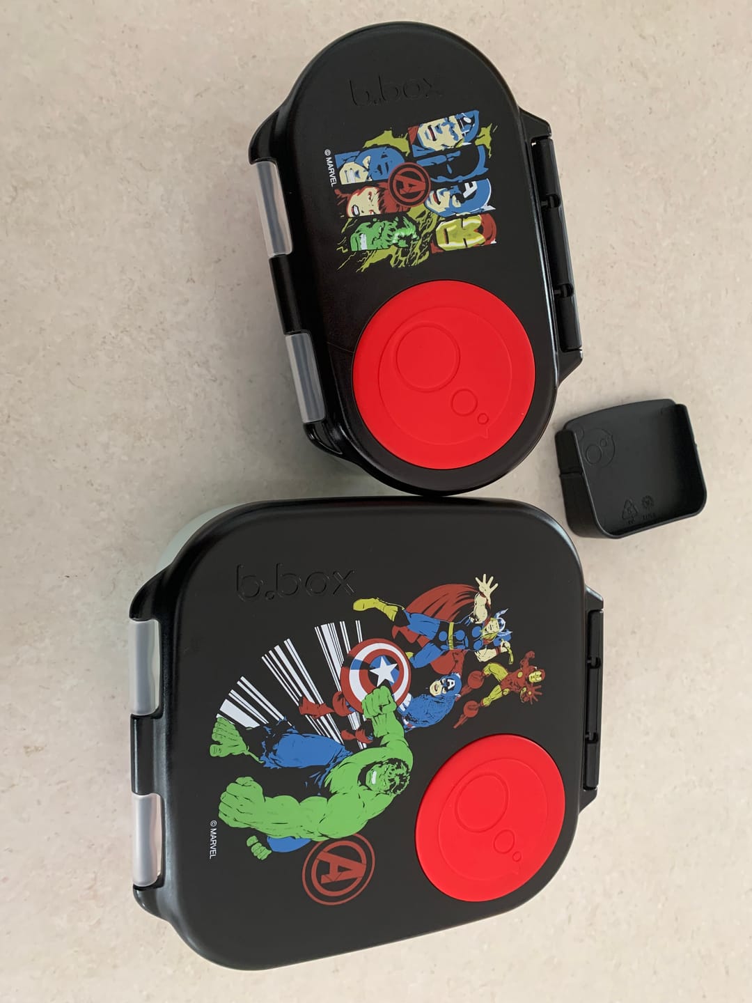 Customer photo review of b.box Mini Lunchbox - Marvel Avengers