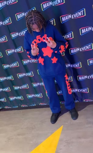 Customer photo review of Sp5der Beluga Hoodie Navy/Red