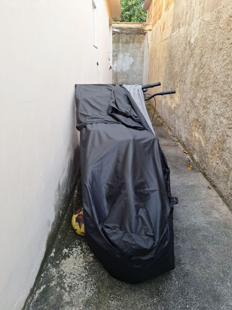 Customer photo review of Capa para Bicicleta Impermeável com Proteção Uv - Tamanho Universal