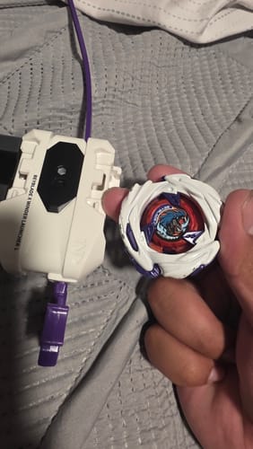 Customer photo review of [Pre-Order] Takara Tomy Beyblade X UX-17 MeteorDragoon 3-70J