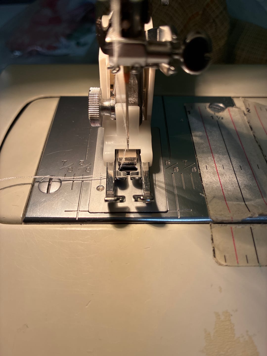 Customer photo review of Low Shank 15 Piece Foot Kit #5011-LBL