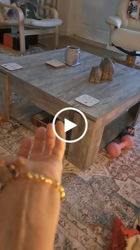 Customer video review of 100 Mini-Affirmations for Manifesting Anything