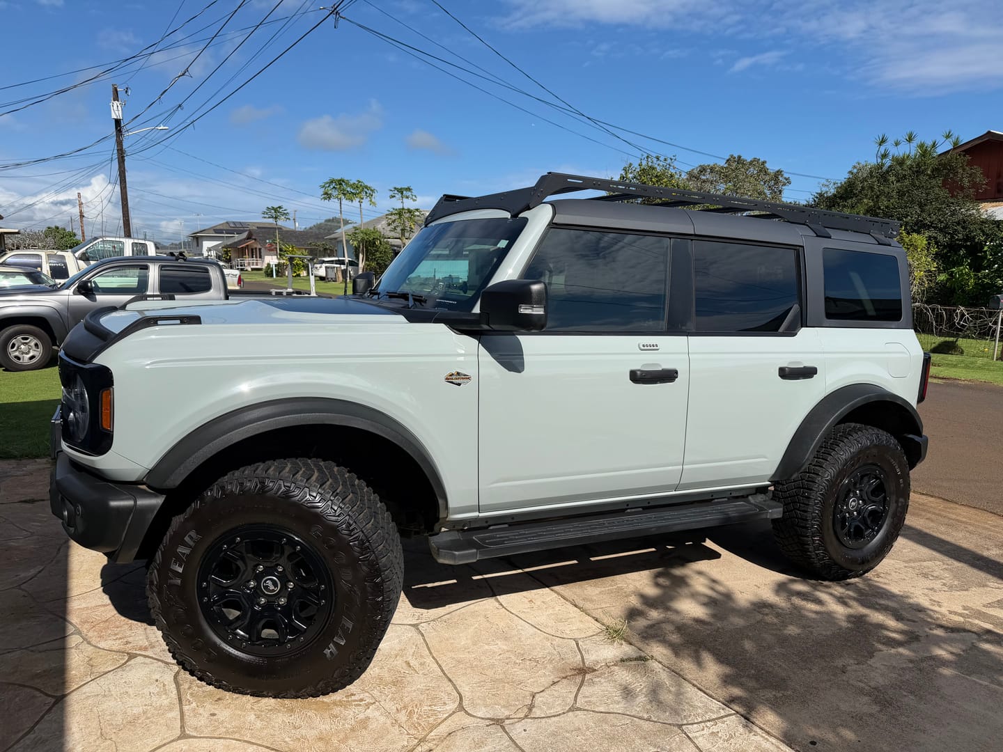 Customer photo review of Modular Roof Rack For The Ford Bronco 4-Door