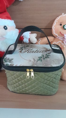 Customer photo review of NYLON EMBORRACHADO MATELADO EM XADREZ DE FERNANDA GAMA VERDE OLIVA