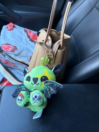 Customer photo review of Batties Plush Pendant Blind Box