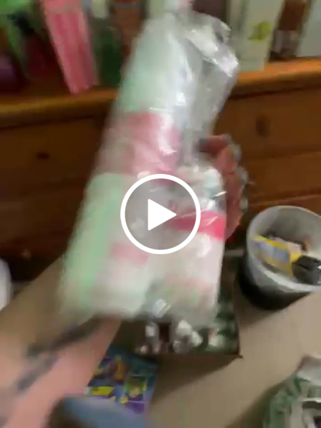 Customer video review of The Fresh & Clean Kit - Boric Acid Vaginal Wash & Suppository Duo