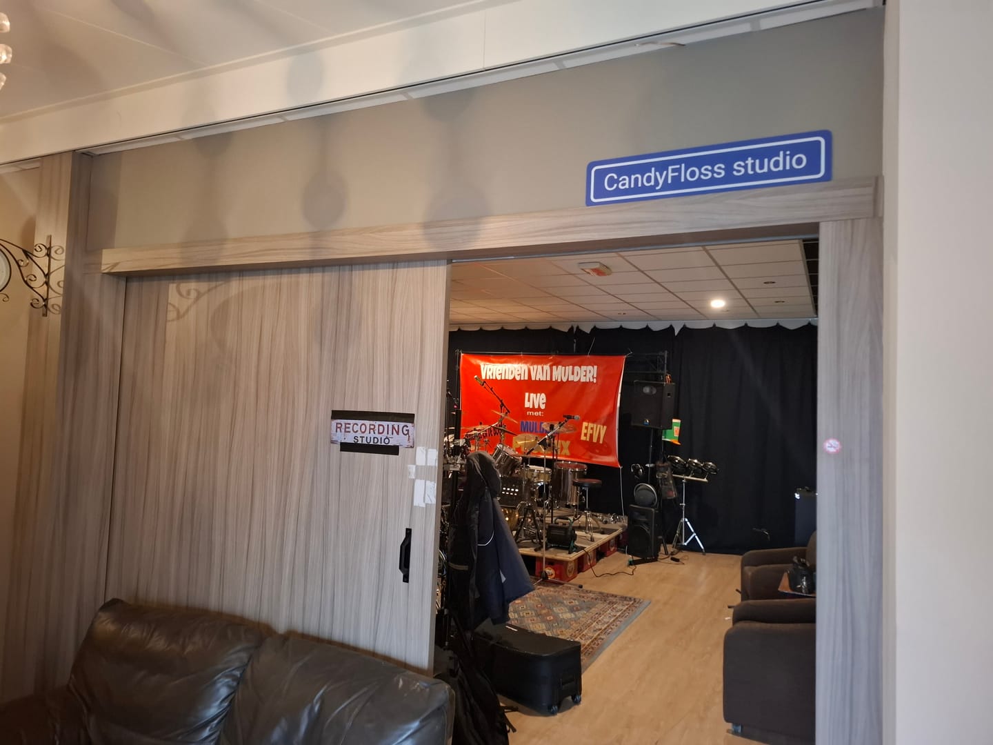 Customer photo review of Gepersonaliseerd straatnaambord met eigen tekst