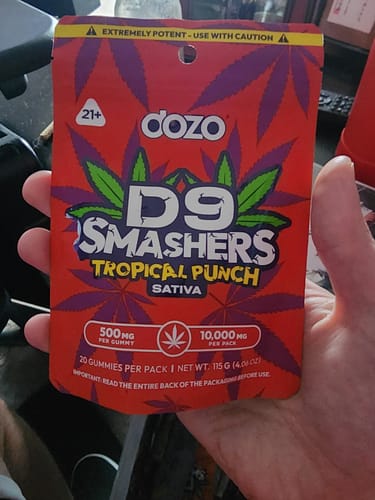 Customer photo review of D9 Smasher | Tropical Punch (Sativa)