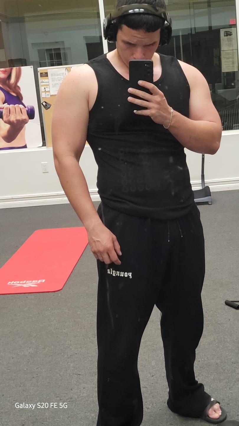 Customer photo review of 216 Eternal No Cuff Sweats