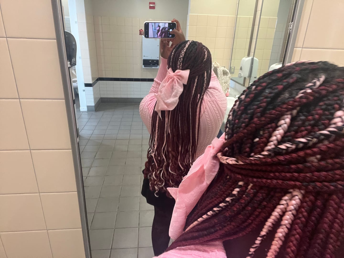 Customer photo review of Outre X-Pression Kanekalon Braid - 3X PRE STRETCHED BRAID 52"