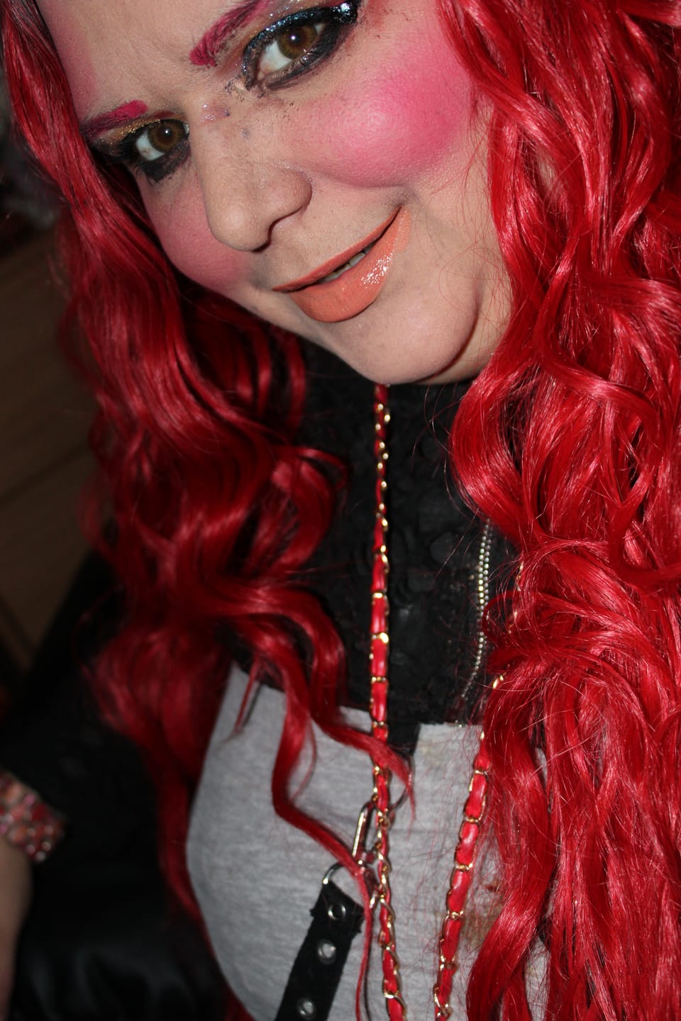 Customer photo review of Outre Melted Hairline Glueless HD Lace Front Wig - LORENZA 40"