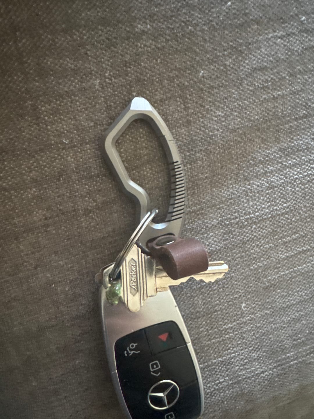 Customer photo review of 80Eighty®  Titanium Carabiner Keychain