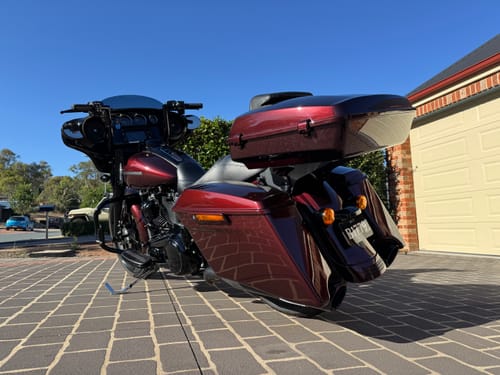 Customer photo review of Detachable Razor Tour Trunk Pack Kits