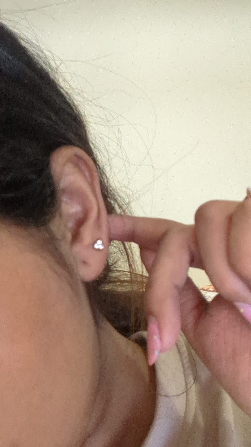 Customer photo review of Trinal Solitaire Stud Earrings