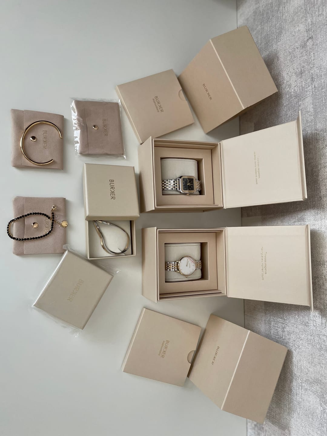 Customer photo review of Macy Black Gold Silver