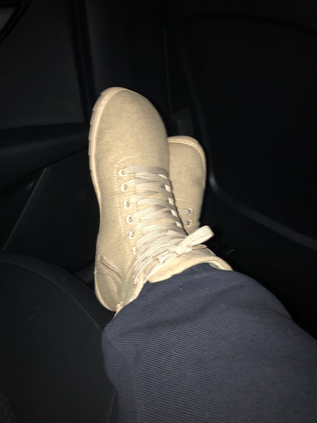 Customer photo review of Vaistoa Tunto 2 | Felt Barefoot Sneakers