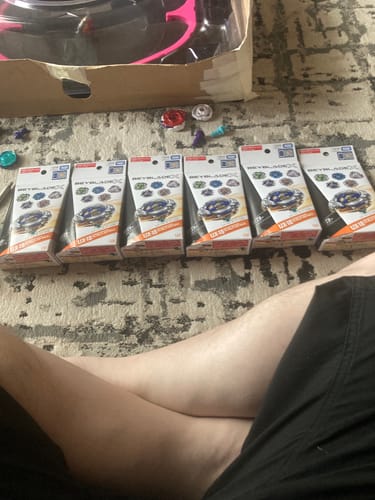 Customer photo review of [Pre-Order] Takara Tomy Beyblade X UX-17 and UX-18 Full-Set December Release Bundle