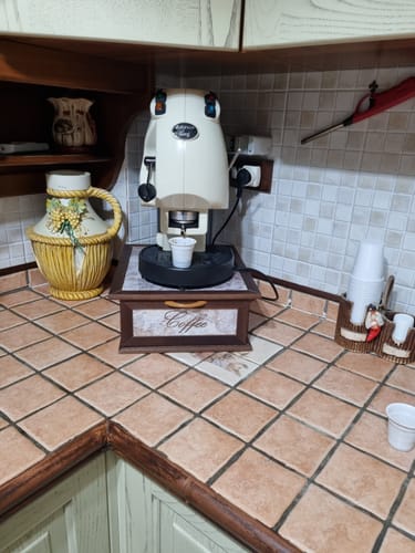 Customer photo review of Porta Cialde e Capsule Caffè in Legno con Cassetto a 2 Scomparti – Organizer Shabby Chic con Scritta “COFFEE” – Vari Colori