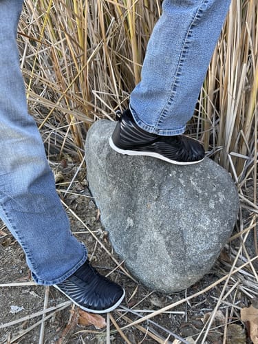 Customer photo review of Lorax Winter – Ergonomic & Supportive Winter Barefoot Shoes (Men)