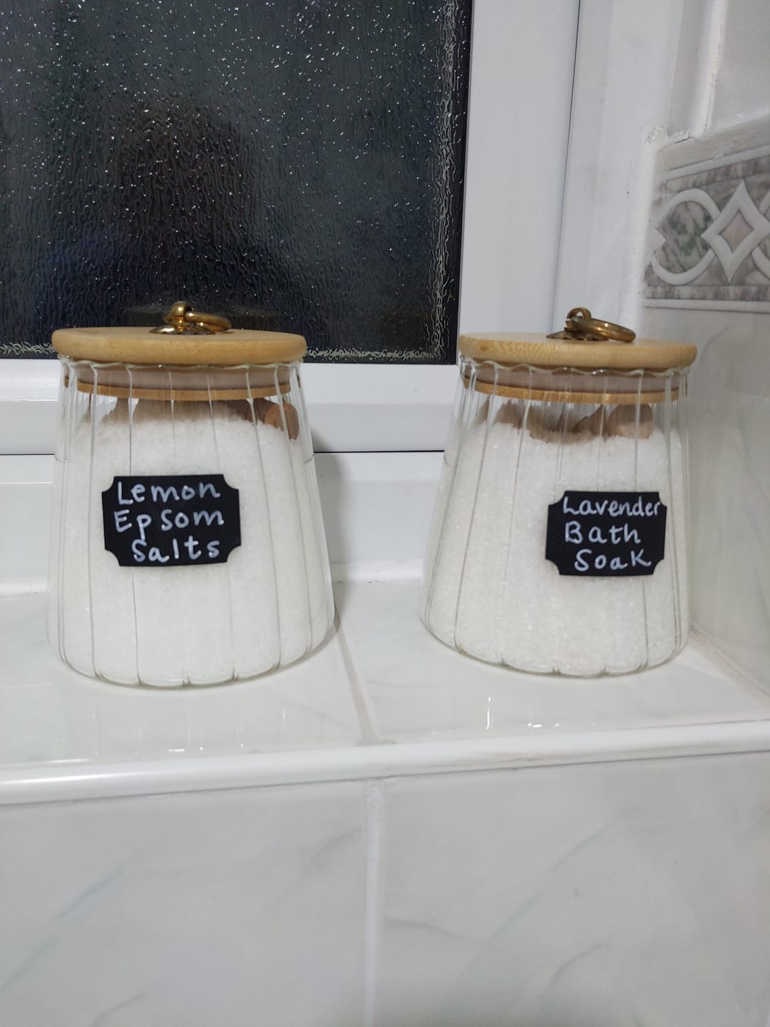 Customer photo review of Bath Storage Bottle With Scoop