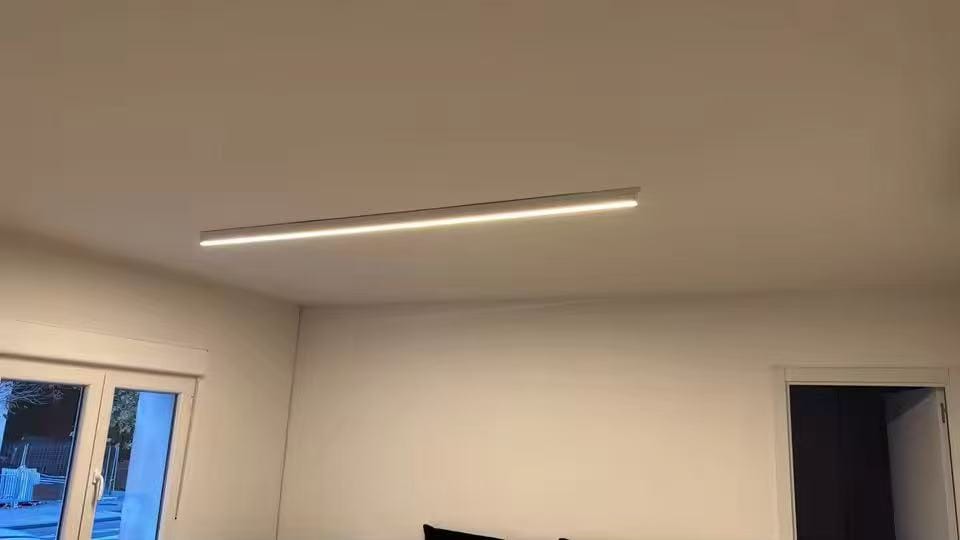 Customer photo review of WOMO Lineare LED Deckenleuchte Flur Lang Schmal Metall-WM1003