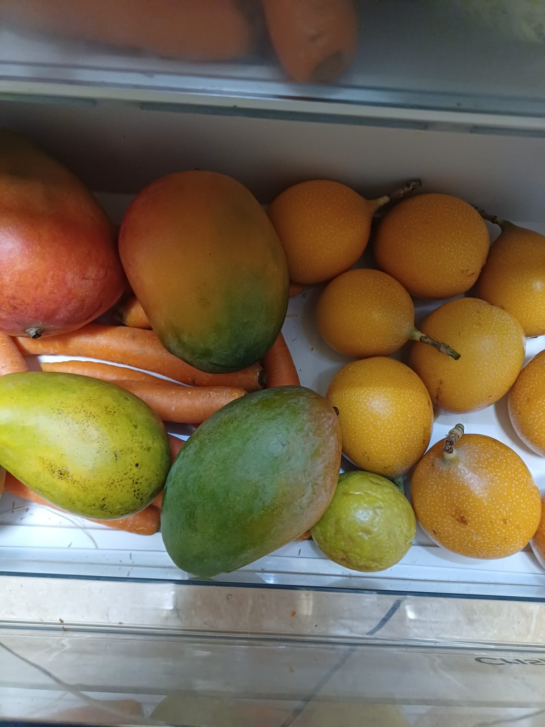 Customer photo review of Mango & Granadilla Box