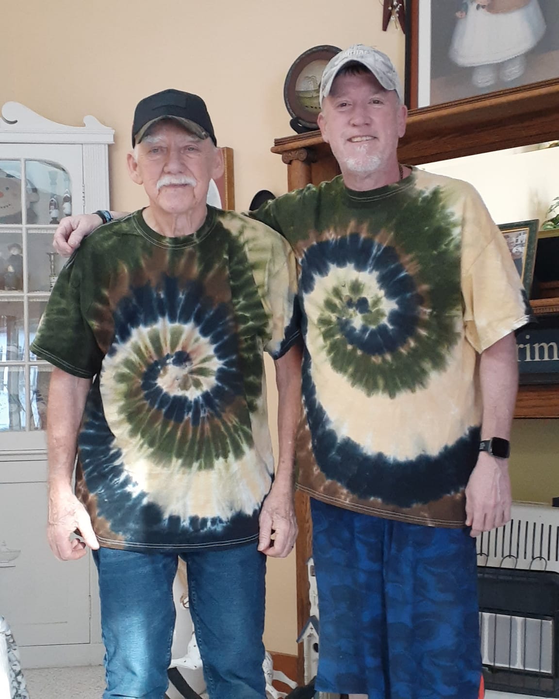 Customer photo review of Camo Swirl Tie Dye T Shirt