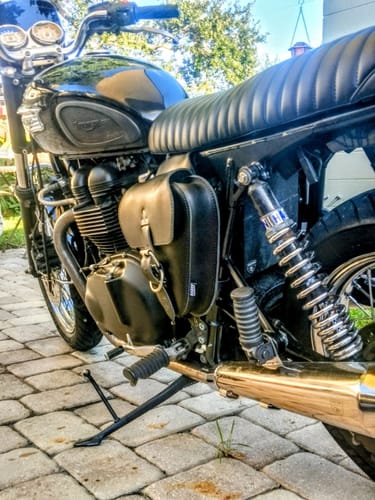 Customer photo review of Triumph Side Cover Solo Bag - TSB01