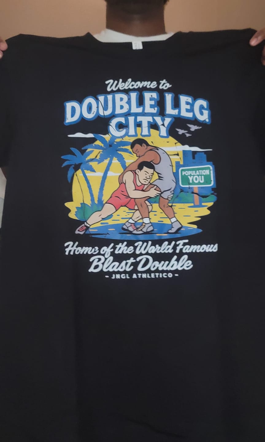 Customer photo review of Double Leg City - T-Shirt
