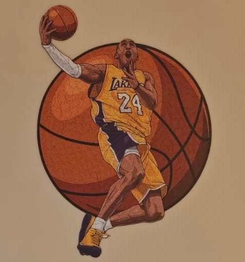 Customer photo review of Kobe Bryant - Puzzle di Legno