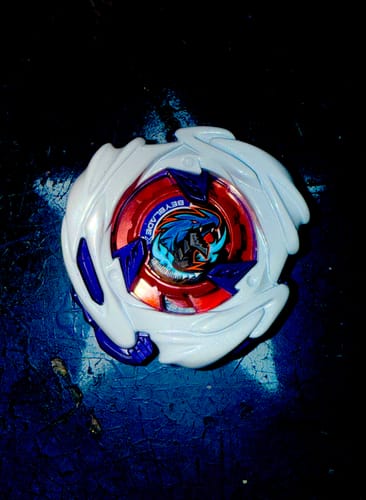 Customer photo review of [Pre-Order] Takara Tomy Beyblade X UX-17 MeteorDragoon 3-70J