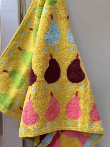 Customer photo review of Summer Pear Towel Collection