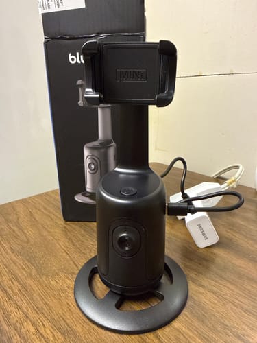 Customer photo review of Smart360 AI Motion-Tracking Phone Camera Mount