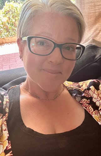 Customer photo review of Colour Wave Necklace
