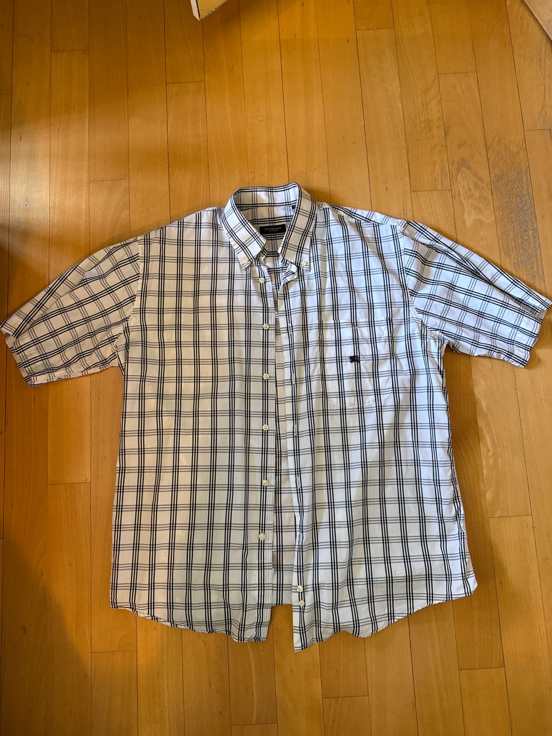 Customer photo review of RARE White Burberry Nova Check Shirt - (M)