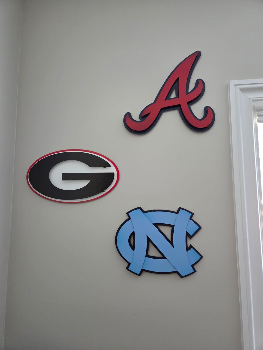 Customer photo review of Atlanta Braves "A" 3D Metal Wall Art