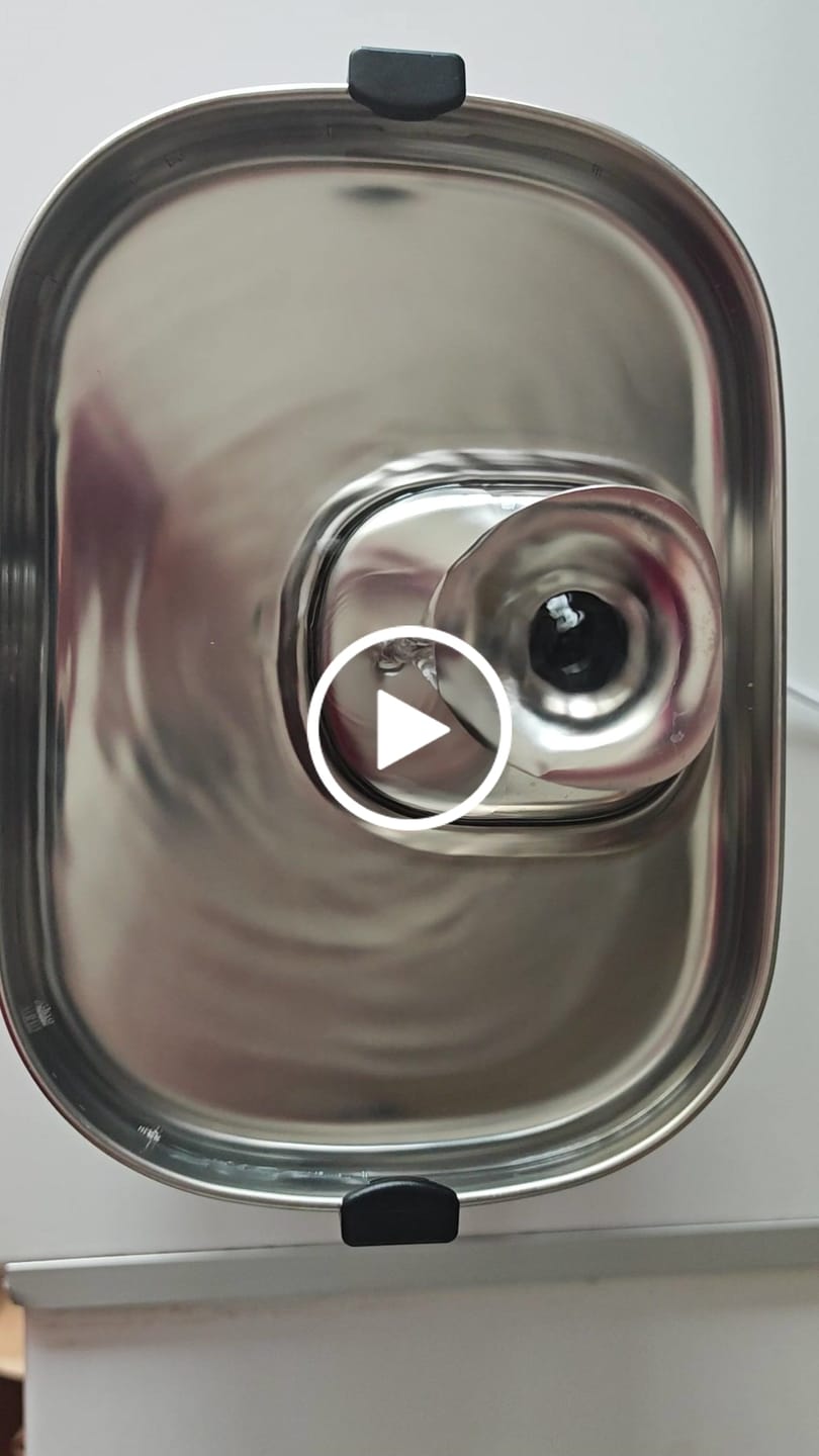 Customer video review of Otomatik Kablosuz Su Pınarı Bataryalı