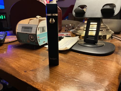 Customer photo review of 1 Gram HHC Vape Pen | Papaya Kush - Sativa