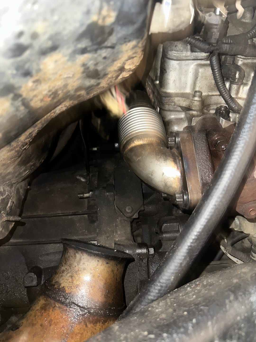 Customer photo review of 2001-2016 Duramax Up-Pipe Bolt Set (116121500)