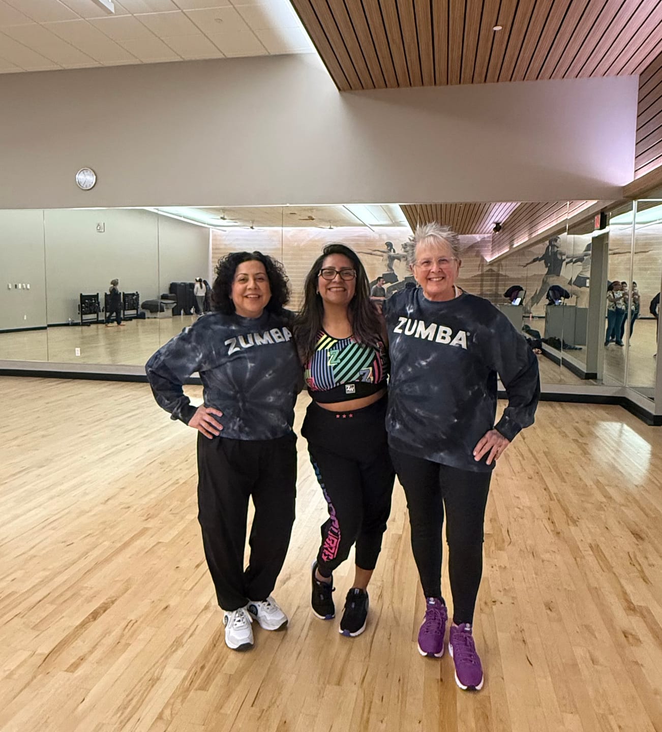 Customer photo review of Zumba Basic Unisex Pullover Sweatshirt