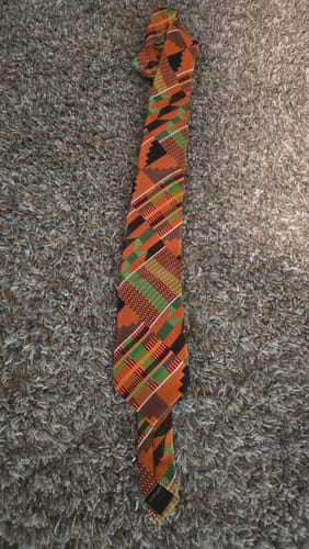 Customer photo review of Barry. Wang Orange Green Novelty Silk Men Tie Pocket Square Cufflinks Set