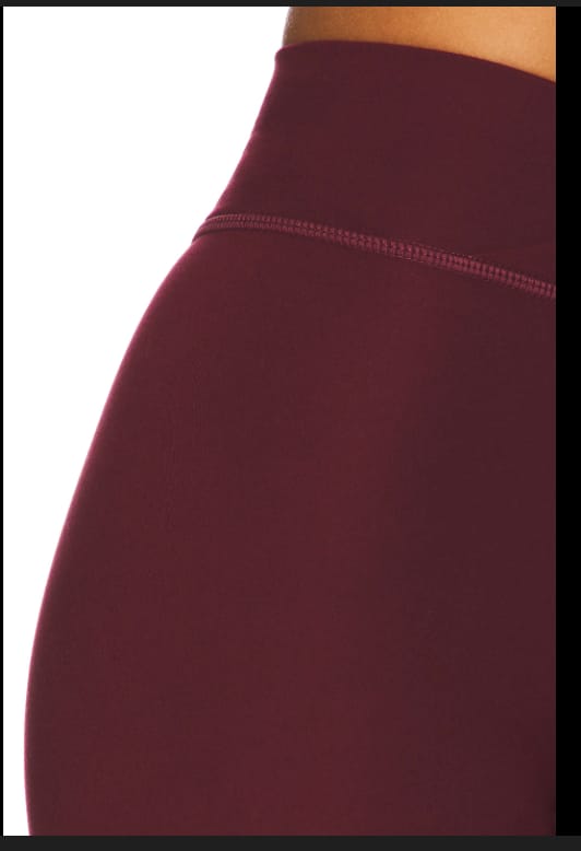 Customer photo review of The Essentials Short / Black-Cherry